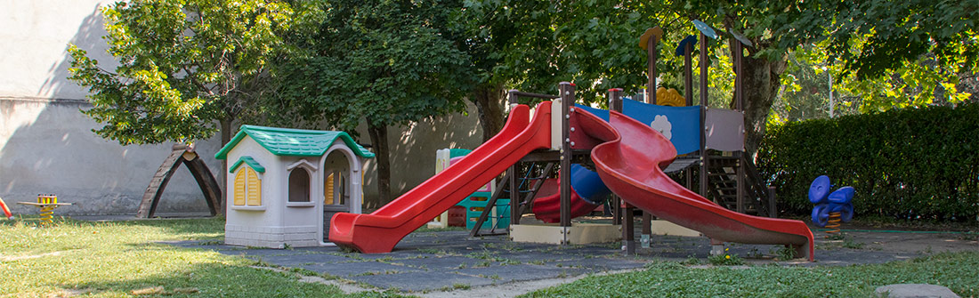 Asilo infantile Pont-Saint-Martin parco giochi
